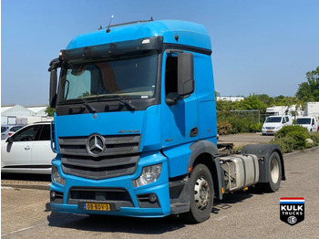 Sadulveok Mercedes-Benz 1842 LS: pilt 2