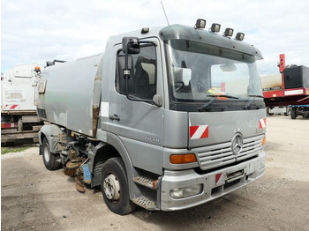 Tänavapühkimismasin Mercedes-Benz 1018 KO atego 4x2, Bucher-Schörling, Klima: pilt 3