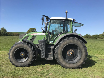 Traktor FENDT 724 Vario