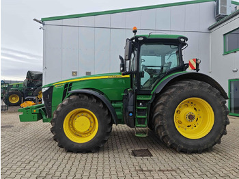 Traktor John Deere 8370R: pilt 2 Traktor John Deere 8370R: pilt 2