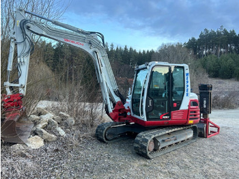 Miniekskavaator TAKEUCHI