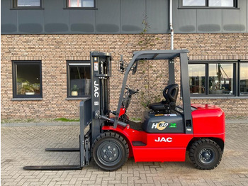 Diiseltõstuk JAC