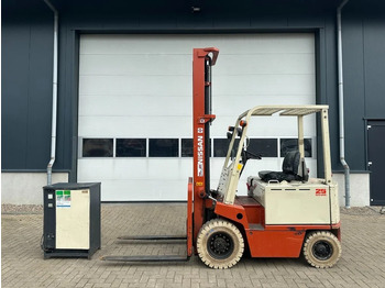 Elektritõstuk NISSAN