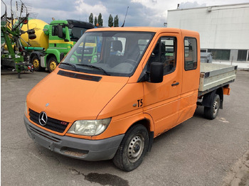 Madelauto MERCEDES-BENZ Sprinter 211