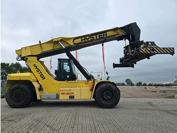Lükandvirnastaja HYSTER