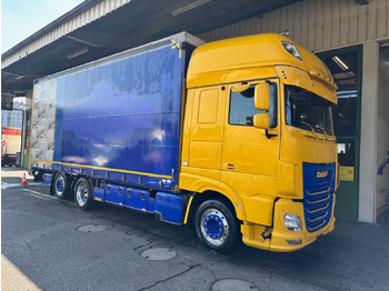 Tent veoauto DAF XF 530