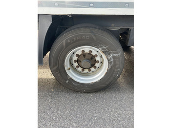 Külmutiga poolhaagis Krone Koeler 3 Asser met klep 2 stuks op voorraad APK gekeurd: pilt 4 Külmutiga poolhaagis Krone Koeler 3 Asser met klep 2 stuks op voorraad APK gekeurd: pilt 4