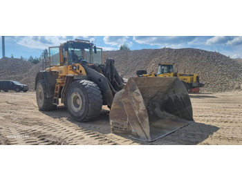Rataslaadur VOLVO L220E