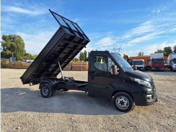 Tarbesõiduk kallur IVECO Daily