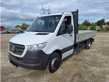 Tarbesõiduk kallur MERCEDES-BENZ