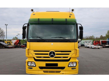 Treilerveoauto MERCEDES-BENZ Actros 2532