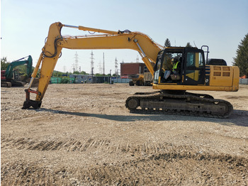 Ekskavaator KOMATSU PC240
