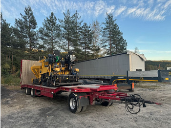 Asfaldilaotur CATERPILLAR AP300