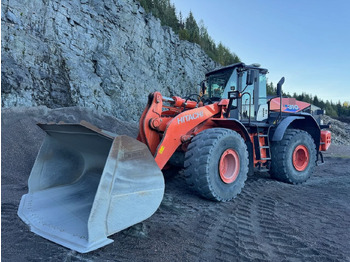 Rataslaadur HITACHI ZW310