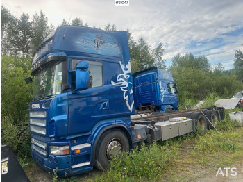 Konteinerveduk/ Tõstukiga veoauto SCANIA R 500