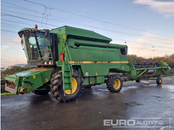 Kombain JOHN DEERE 2064