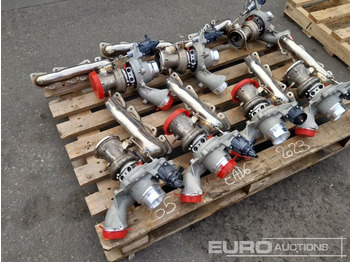 Mootor Unused Turbo/Manifold to suit 4 Cylinder Engine: pilt 2