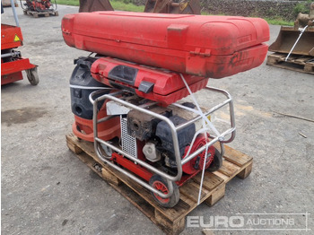 Ehitusseade Vacuum Cleaner, Quick Cut Saw, Chainsaw, Hydraulic  Power Pack, Hammer Drill, Wall Sander: pilt 2