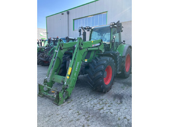 Traktor FENDT 718 Vario