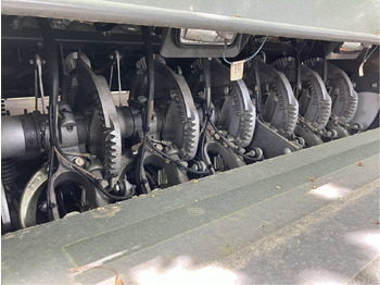 Heinapress, kandiline Massey Ferguson 2270 XDTC: pilt 2