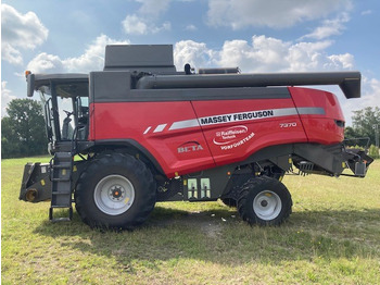 Kombain MASSEY FERGUSON