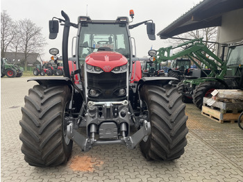 Uus Traktor Massey Ferguson 7S.210 Dyna-VT EXCLUS: pilt 5 Uus Traktor Massey Ferguson 7S.210 Dyna-VT EXCLUS: pilt 5
