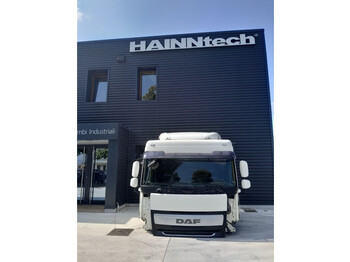 Kabiin ja interjöör DAF XF 106