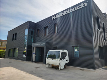 Kabiin ja interjöör - Veoauto Mitsubishi Fuso "C": pilt 3