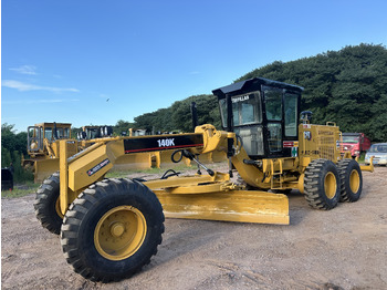Teehöövel CATERPILLAR 140K