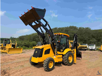 Ekskavaator-laadur JCB 3CX: pilt 3