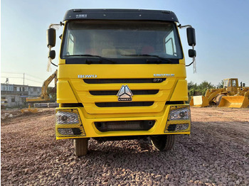 Kallurauto transporditavad ained silo SINOTRUK HOWO 371 Dump Truck: pilt 5