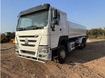Tsisternauto SINOTRUK HOWO