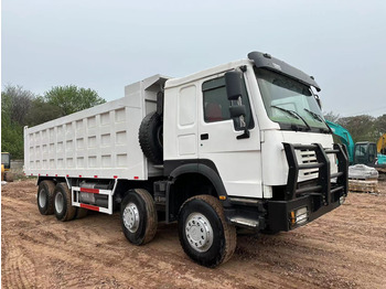 Kallurauto SINOTRUK HOWO
