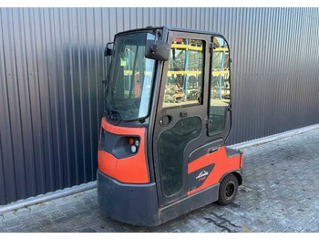 Puksiirtraktor LINDE P60