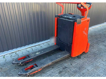 Kaubaaluste tõstuk LINDE T16