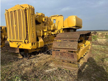 Buldooser CATERPILLAR D4