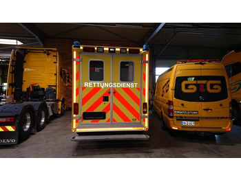 Kiirabiauto MERCEDES-BENZ Sprinter 516