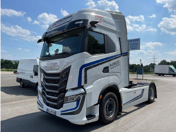 Sadulveok IVECO S-WAY