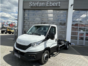 Konkstõstukiga veoauto IVECO Daily 70c18