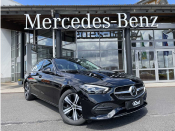 Sedaan MERCEDES-BENZ
