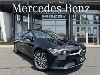Auto MERCEDES-BENZ