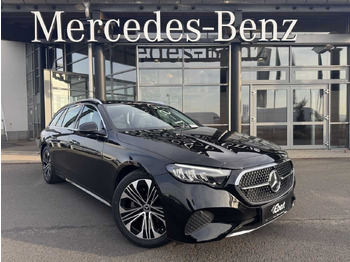 Auto MERCEDES-BENZ