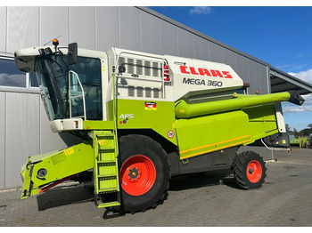 Kombain CLAAS Mega