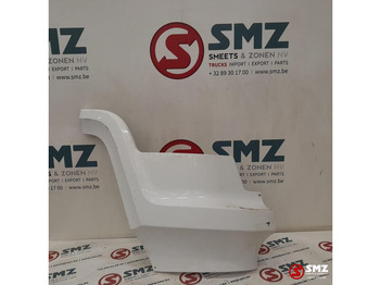 Esituled MERCEDES-BENZ