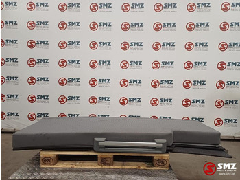 Kabiin ja interjöör RENAULT