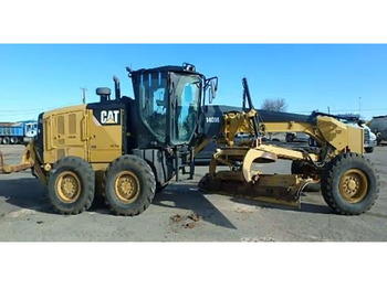 Teehöövel CATERPILLAR 140M