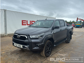 Pikap TOYOTA Hilux