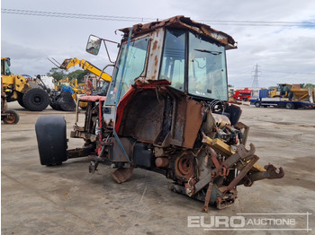 Traktor Massey Ferguson 4WD Tractor, 3 Spool Valve (Spares): pilt 3