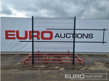 Ehitusseade Unused Galvanised & Powder Coated Heavy Duty (5mm) Wire Mesh Fencing, 25 x H2.4m x W2.2m Panels, 26 x 60mm x 60mm x3m Posts, with Fittings (Green): pilt 2