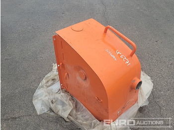 Varuosa Fuel Tank to suit Excavator: pilt 3